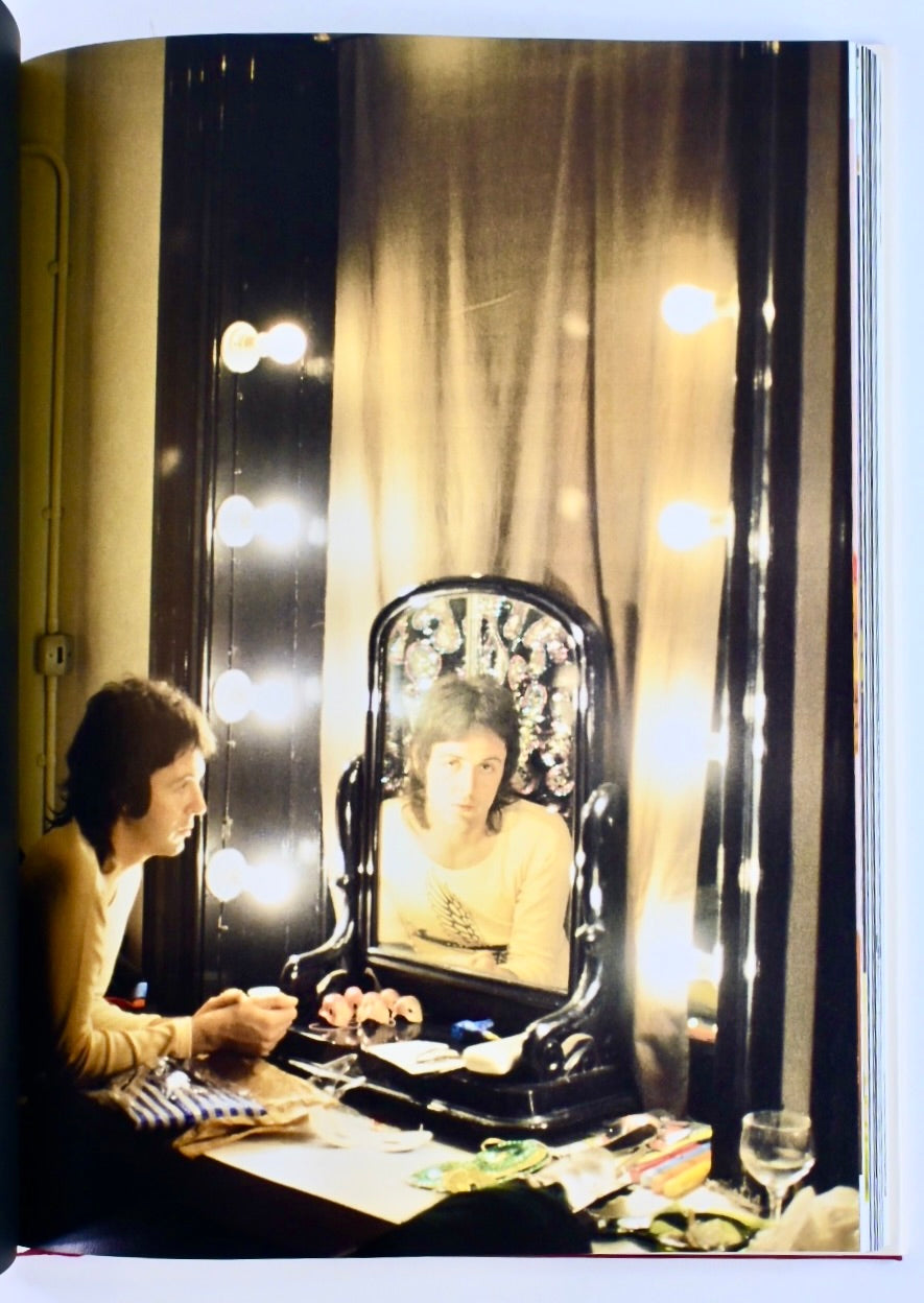 CASTLE, Alison, ed. Linda McCartney: Life in Photographs.